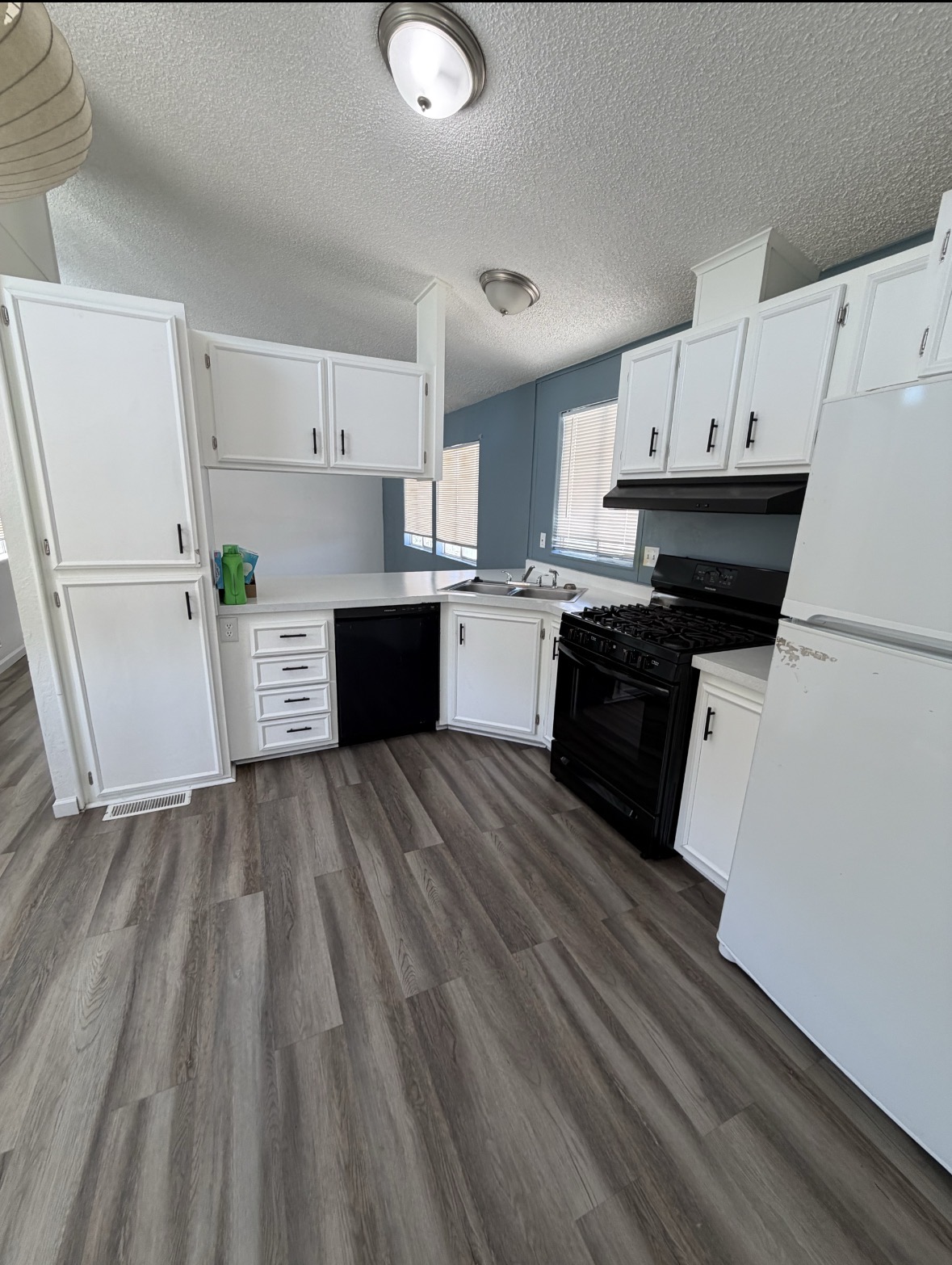 Move-Out Kitchen Refresh