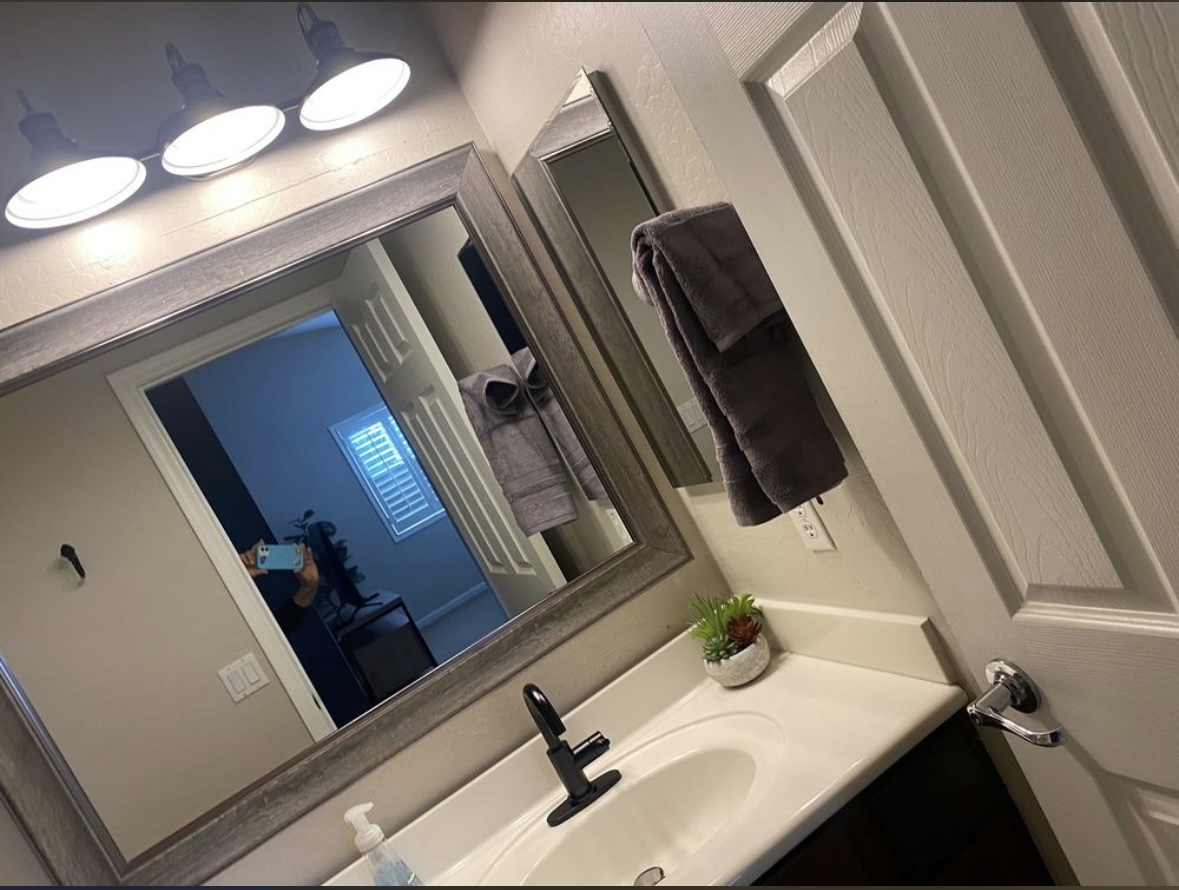 Guest Bathroom Detail